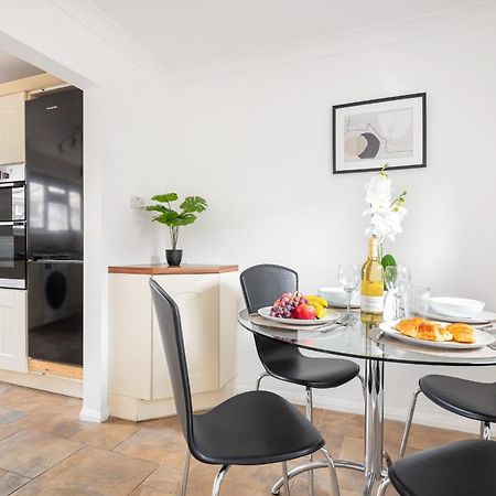 Kent Haven - 3 Bed House, Games Room And Parking Gravesend Esterno foto